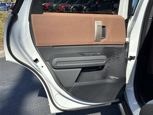 Used 2025 MINI Cooper Countryman S w/ Comfort Package Max image 13