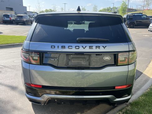 Used 2020 Land Rover Discovery Sport SE R-Dynamic image 21