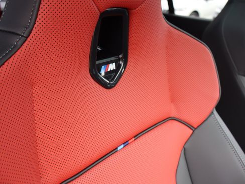Used 2025 BMW X2 M35i w/ Premium Package image 17
