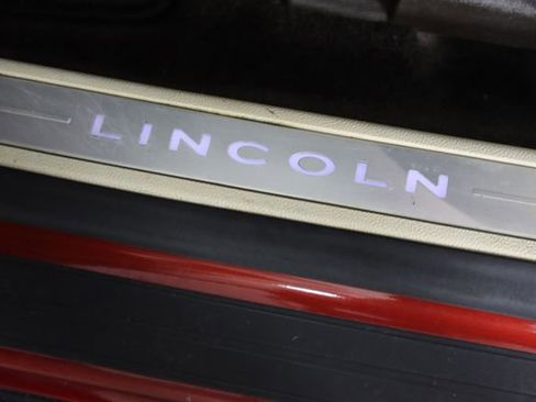 Used 2017 Lincoln MKZ Premiere FWD image 25
