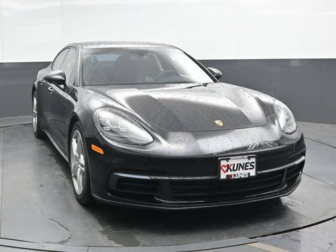 Used 2019 Porsche Panamera 4 AWD/4WD image 6