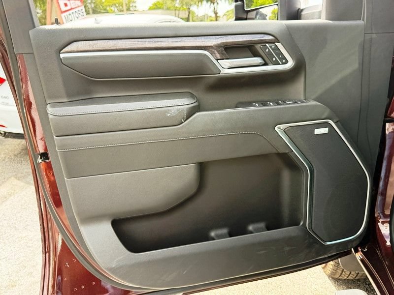 Used 2024 Chevrolet Silverado 3500 LTZ w/ LTZ Plus Package AWD/4WD image 30