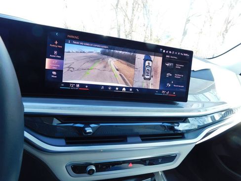 Used 2025 BMW X7 xDrive40i w/ Executive Package image 8