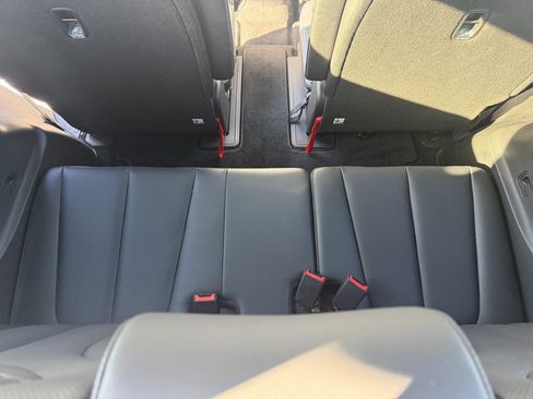 Used 2020 Hyundai Palisade Limited image 20