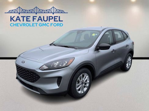 Used 2022 Ford Escape S FWD image 3