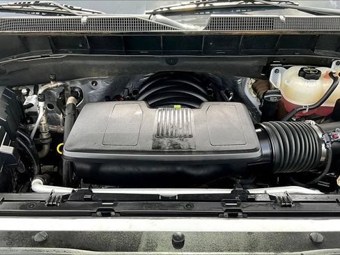 Used 2025 Chevrolet Silverado 1500 LT w/ Safety Package AWD/4WD image 32