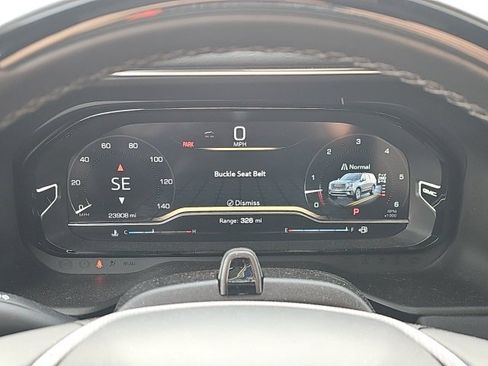 Used 2024 GMC Yukon Denali Ultimate image 9