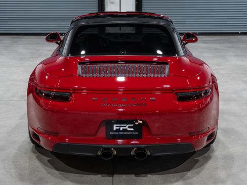 Used 2019 Porsche 911 AWD/4WD image 5