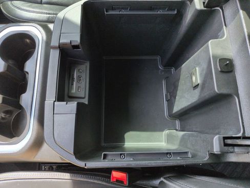 Used 2022 Chevrolet Silverado 2500 High Country w/ Z71 Off-Road Package image 26