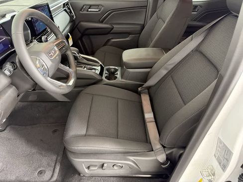 New 2026 GMC Canyon Elevation w/ Convenience Package image 13