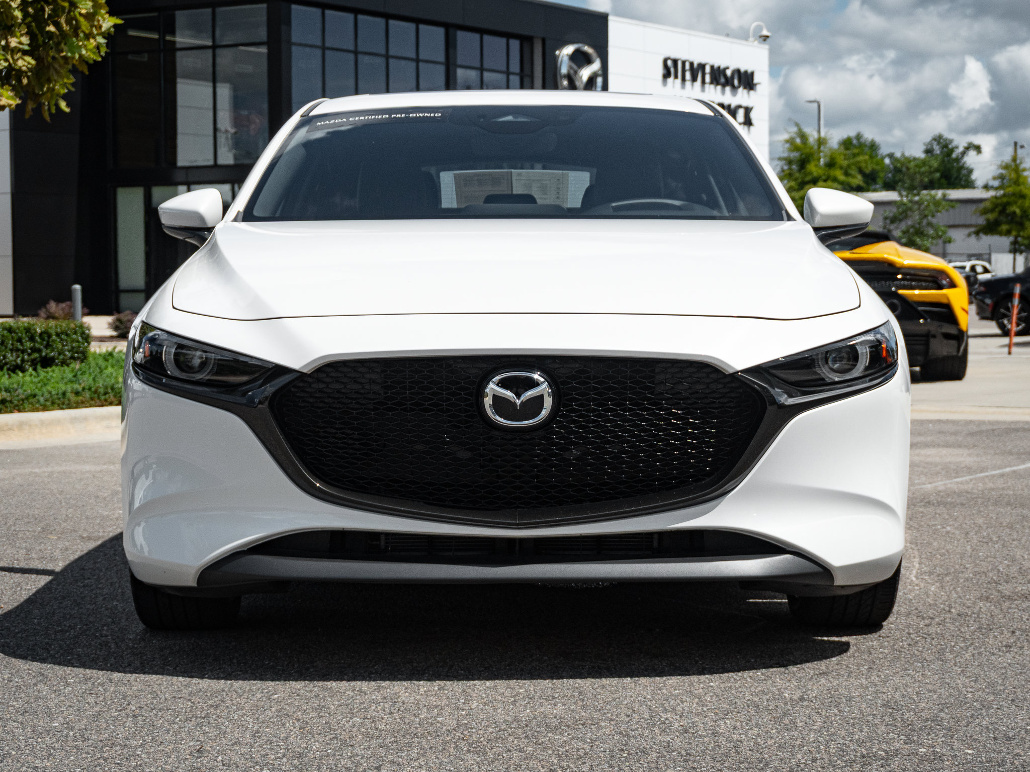 Used 2025 MAZDA MAZDA3 2.5 S Hatchback w/ Premium Pkg FWD image 3