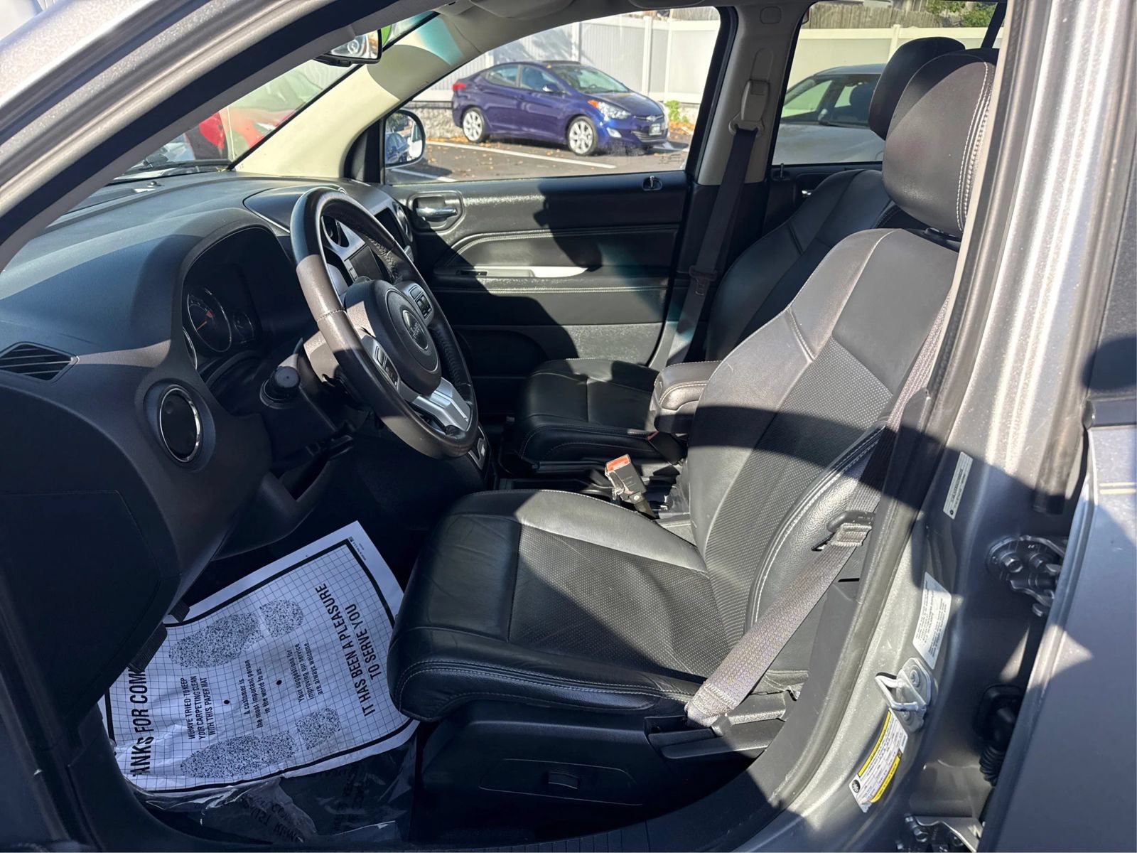 Used 2016 Jeep Compass High Altitude AWD/4WD image 9
