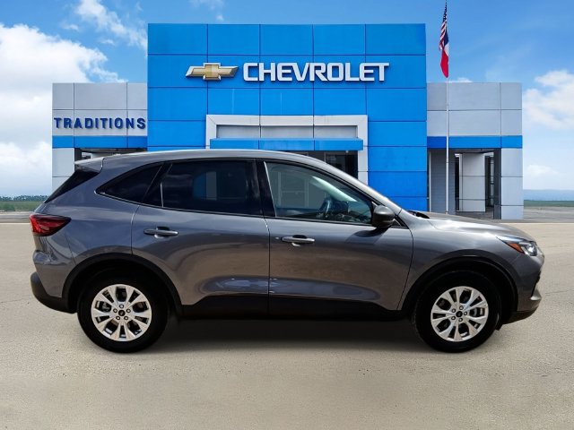 Used 2026 Ford Escape Active FWD image 10