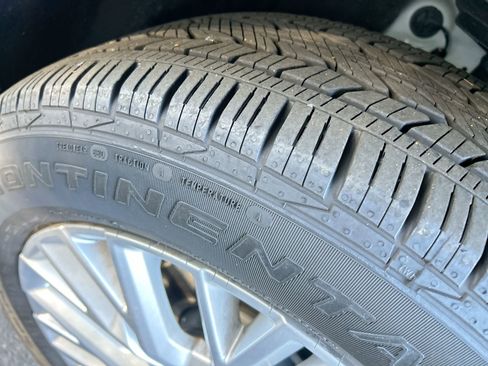 Used 2026 GMC Acadia Elevation w/ Super Cruise Package image 12