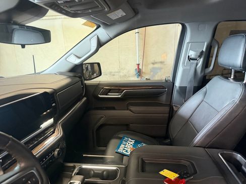 Used 2022 Chevrolet Silverado 1500 LT Trail Boss w/ Protection Package AWD/4WD image 32