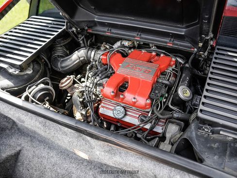 Used 1988 Pontiac Fiero GT RWD image 15