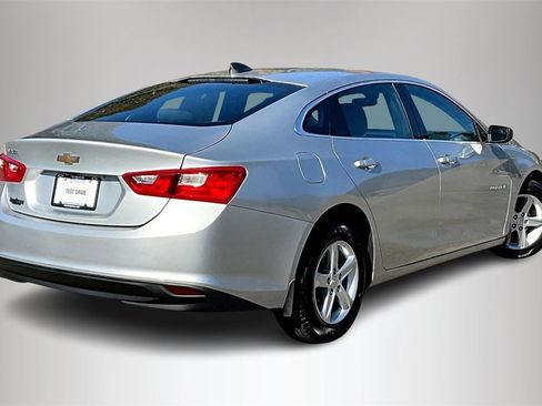 Certified 2019 Chevrolet Malibu LS image 6