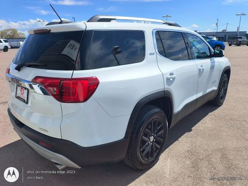 Used 2019 GMC Acadia SLT AWD/4WD image 6