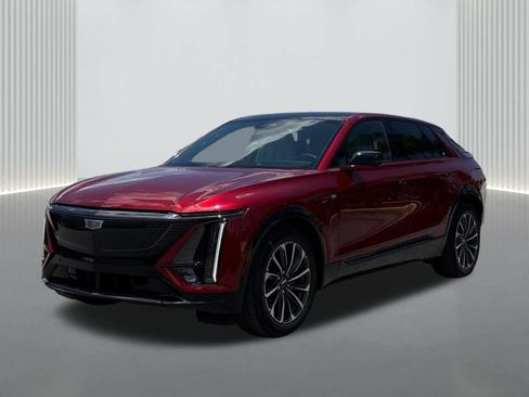 New 2026 Cadillac Lyriq Sport RWD image 1