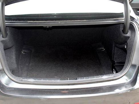 Used 2014 BMW 320i Sedan image 24