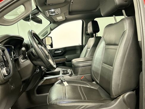 Used 2023 GMC Sierra 3500 Denali image 9