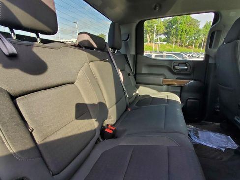 Used 2021 Chevrolet Silverado 1500 RST AWD/4WD image 6