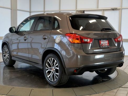 Used 2017 Mitsubishi Outlander Sport ES image 6