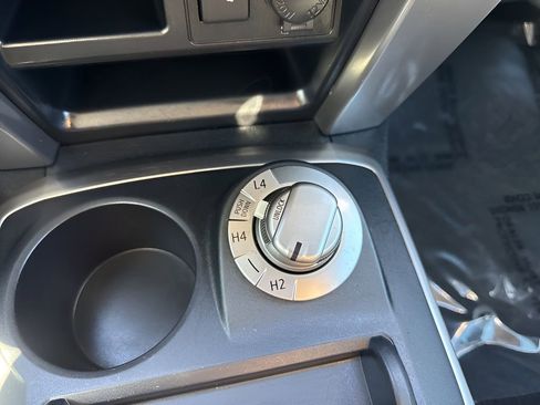 Used 2020 Toyota 4Runner SR5 Premium image 23