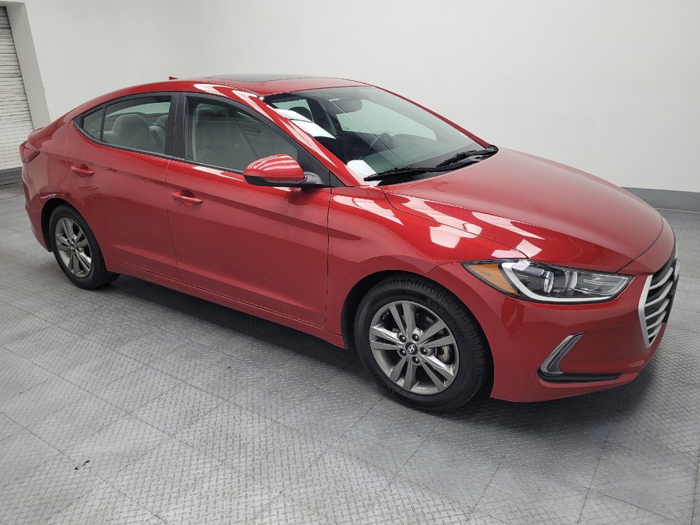 Used 2018 Hyundai Elantra Value Edition FWD image 11