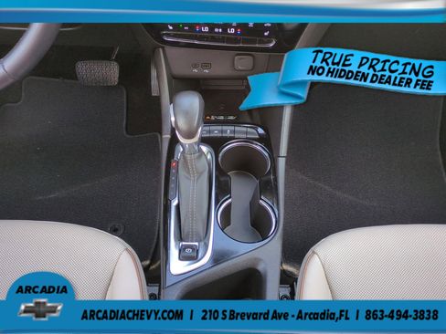 Used 2024 Buick Encore GX Avenir w/ Avenir Technology Package AWD/4WD image 18