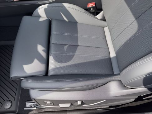 New 2025 Audi Q5 Premium Plus image 14