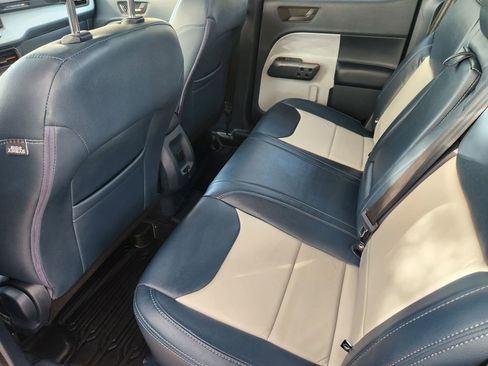 Used 2022 Ford Maverick XLT image 28