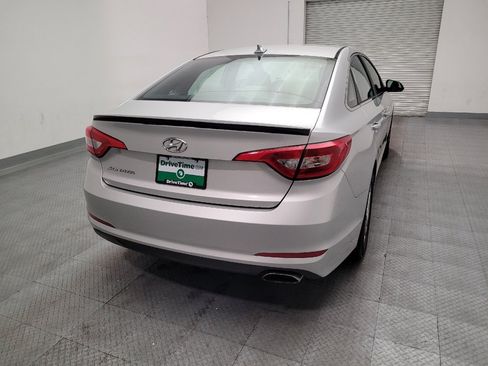 Used 2015 Hyundai Sonata SE FWD image 7