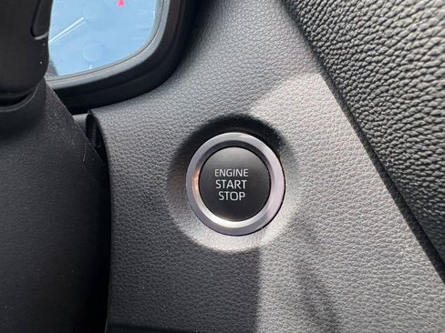 Used 2023 Toyota Corolla LE w/ LE Convenience Package FWD image 34