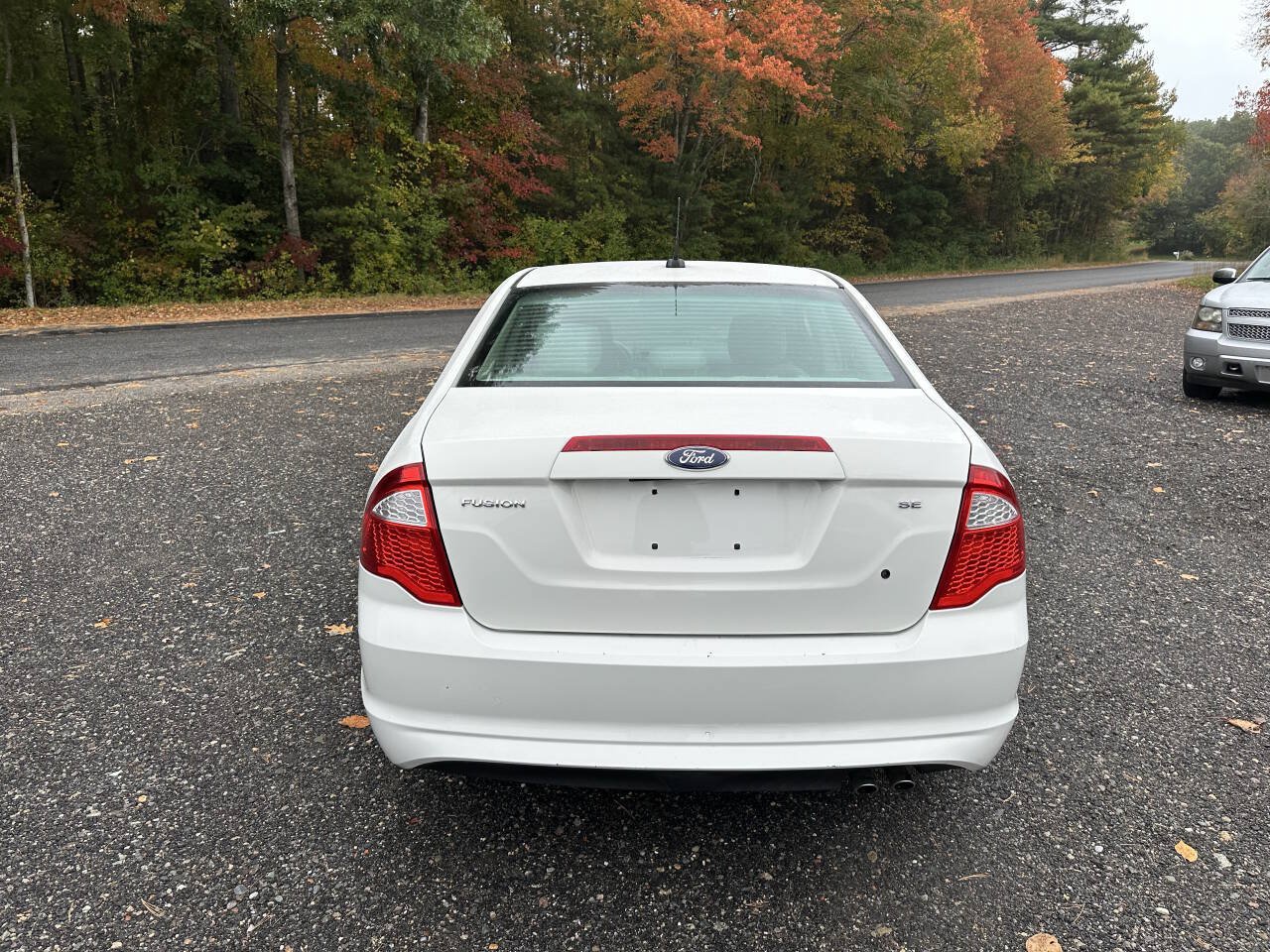 Used 2012 Ford Fusion SE FWD image 18