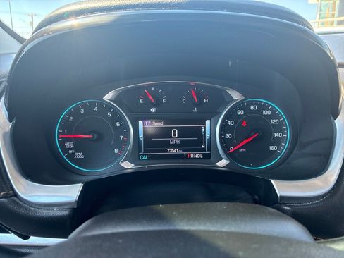 Used 2019 Chevrolet Traverse LT w/ LT Premium Package AWD/4WD image 29