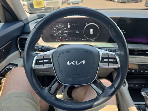 Used 2024 Kia Telluride SX Prestige AWD/4WD image 22