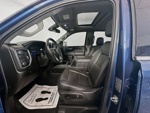 Used 2019 Chevrolet Silverado 1500 LTZ w/ LTZ Premium Package AWD/4WD image 22