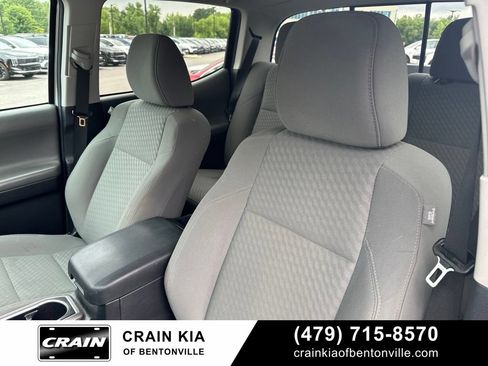 Used 2020 Toyota Tacoma SR5 RWD image 20
