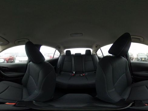 Used 2025 Toyota Corolla LE image 41