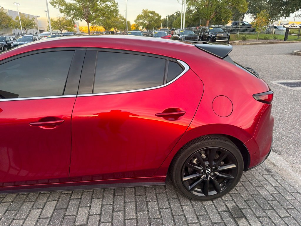 Used 2021 MAZDA MAZDA3 Hatchback w/Premium Plus Pkg AWD/4WD image 8