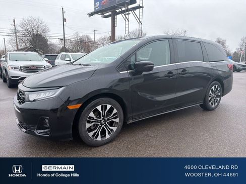 Used 2025 Honda Odyssey Elite image 1