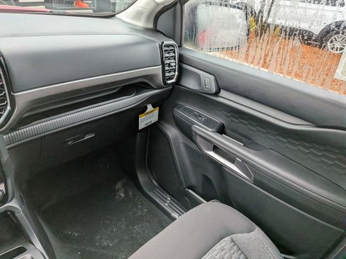 New 2025 Ford Ranger XLT w/ Equipment Group 301A High image 18