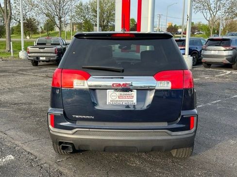 Used 2017 GMC Terrain SLE FWD image 4