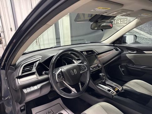 Used 2020 Honda Civic EX image 6