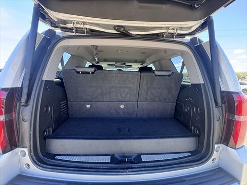 Used 2017 Chevrolet Tahoe Premier AWD/4WD image 9