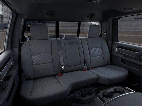 New 2025 RAM 2500 Big Horn w/ Safety Group AWD/4WD image 18