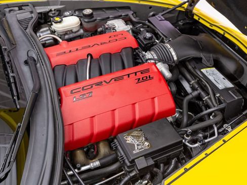 Used 2007 Chevrolet Corvette Z06 w/ Preferred Equipment Group image 24