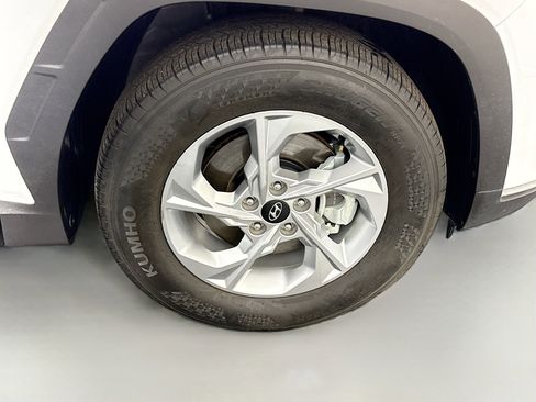 Used 2024 Hyundai Tucson SEL FWD image 32