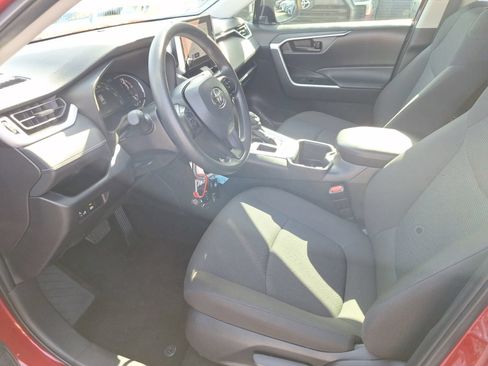 Used 2025 Toyota RAV4 LE FWD image 15
